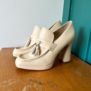 Sam Edelman Jed Women’s Matte Eggshell Ivory Chunky Platform Tassel Detail Loafe